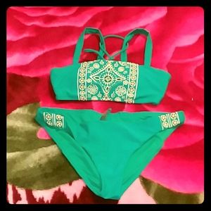 2 piece bathing suit